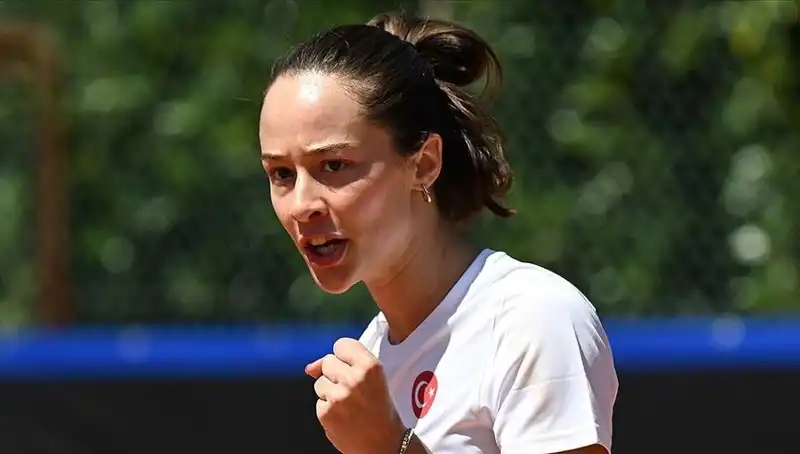 Milli Tenisçi Zeynep Sönmez, Finalde Grand Slam Heyecanı Yaşıyor!