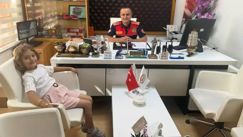 5 Yaşındaki Cesur Kız Aslı, Köyü Yangından Son Anda Kurtardı!