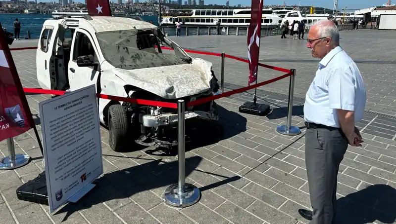 15 Temmuz Gecesi Tankların Ezdiği Araçlar İlk Kez Sergileniyor