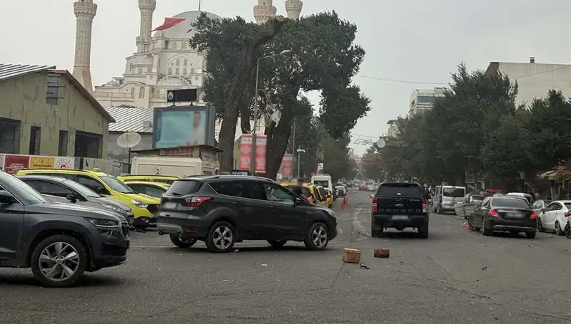 Iğdır’da Şiddetli Fırtına Hayat Durma Noktasına Getirdi