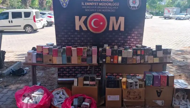 Kayseri'de Kaçak Parfüm Operasyonu: İki Şüpheli Gözaltında