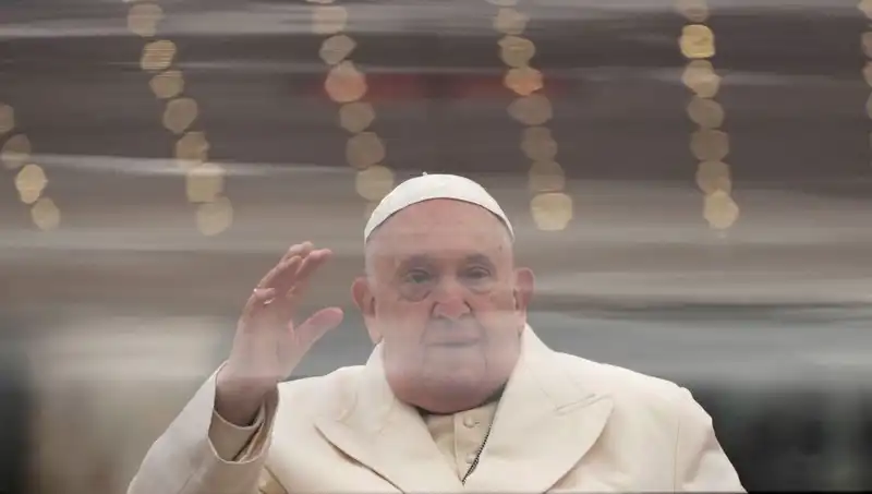 Papa Francis Hastaneden Sesli Mesaj Yayınladı: "Buradan Size Eşlik Ediyorum"