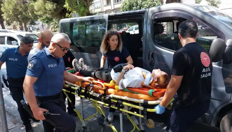 Samsun’da Minibüsün Kamyona Çarpması: Kazada Yaralılar Var!