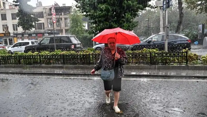 Sarı Kodlu Yağış Uyarısı: Hazırlığınızı Yapın, Şiddetli Yağışlar Kapıda!