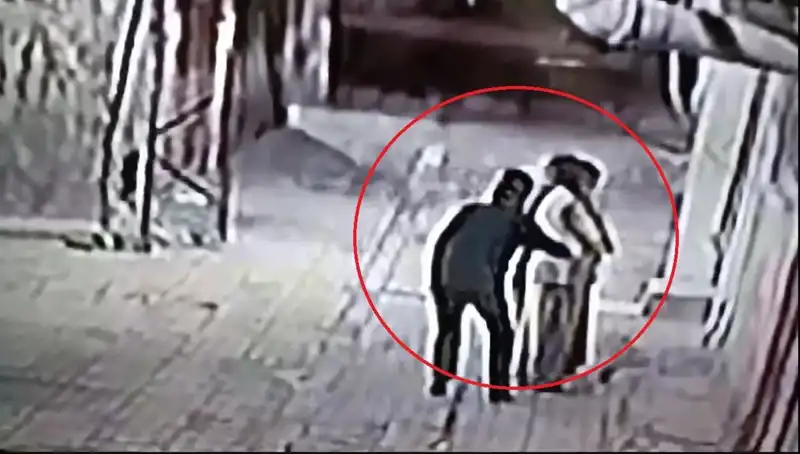 Polislerden Yaratıcı Operasyon: Kapkaççılara Pazarcı ve Simitçi Kılığıyla Baskın