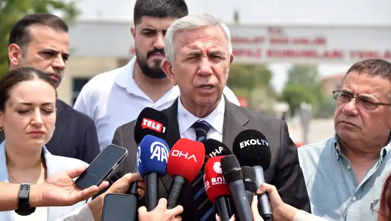 Mansur Yavaş, Antalya Büyükşehir Belediye Başkanı Muhittin Böcek’i Ziyaret Etti!