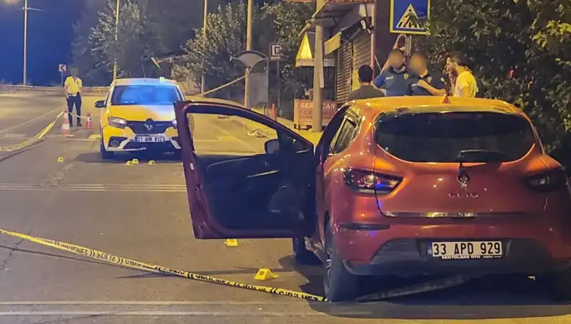 Gece Yarısı Sıcak Sokaklarda Kan Bağı: 2 Ölü, 5 Yaralı