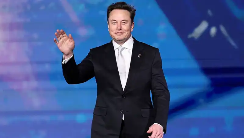 Tesla, Kendi Canavarıyla İlgili Şaşırtıcı Kararını Açıkladı