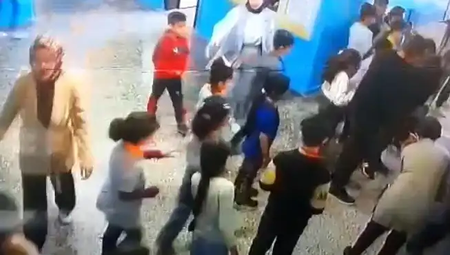 Mardin'de Dili Boğazına Kaçan Öğrenciyi Müdür Yardımcısı Hayata Dönürdü