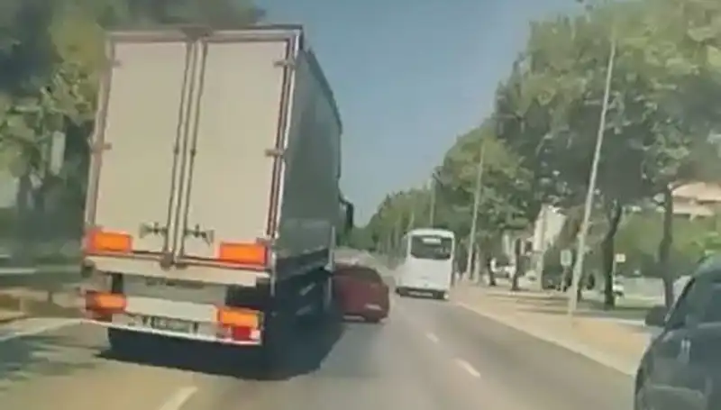 Bursa’da Kör Nokta Kazası: Hayatı Değiştiren O Anlar